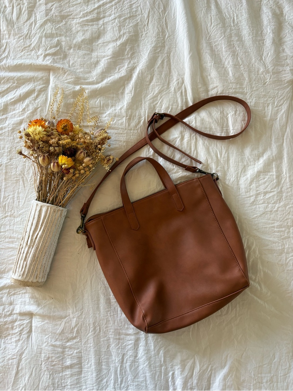 Universal Thread Cognac Brown Leather Tote with Crossbody Strap